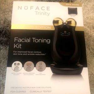 NuFace Facial Toning Kit Limited Edition 22kt